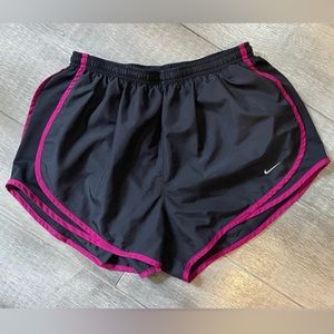 EUC- Nike Dri Fit Black and
Fuchsia Shorts